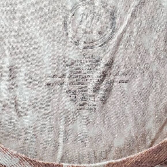 Maurices 24/7 Women’s Small Pink Animal Print T-Shirt Scoop Neck High-Low Hem Te - Picture 5 of 6